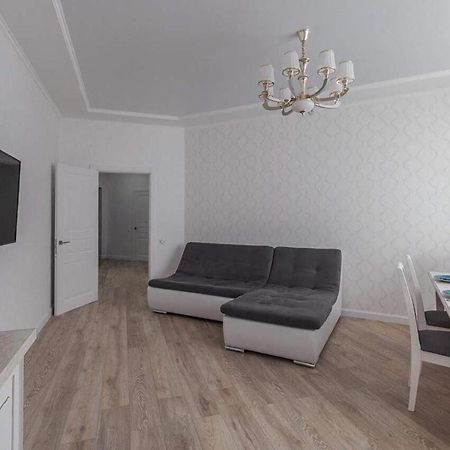 2-Nd Pearl 2-Bedrooms Apartment Odessa Exteriör bild